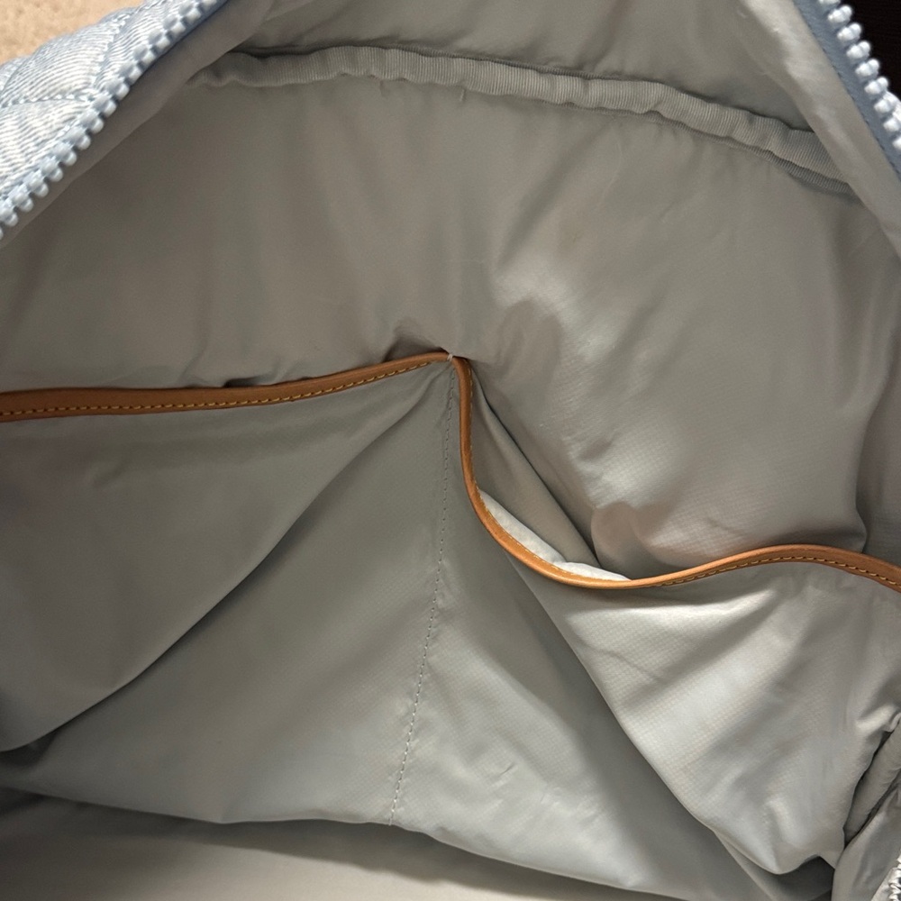 Mz wallace Light Blue Quilted nik duffle Bag - Picture 5 of 6